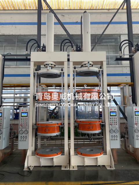 Three Layer Bladder Shaping Tyre Curing Press（Oil cylinder top-mounted）